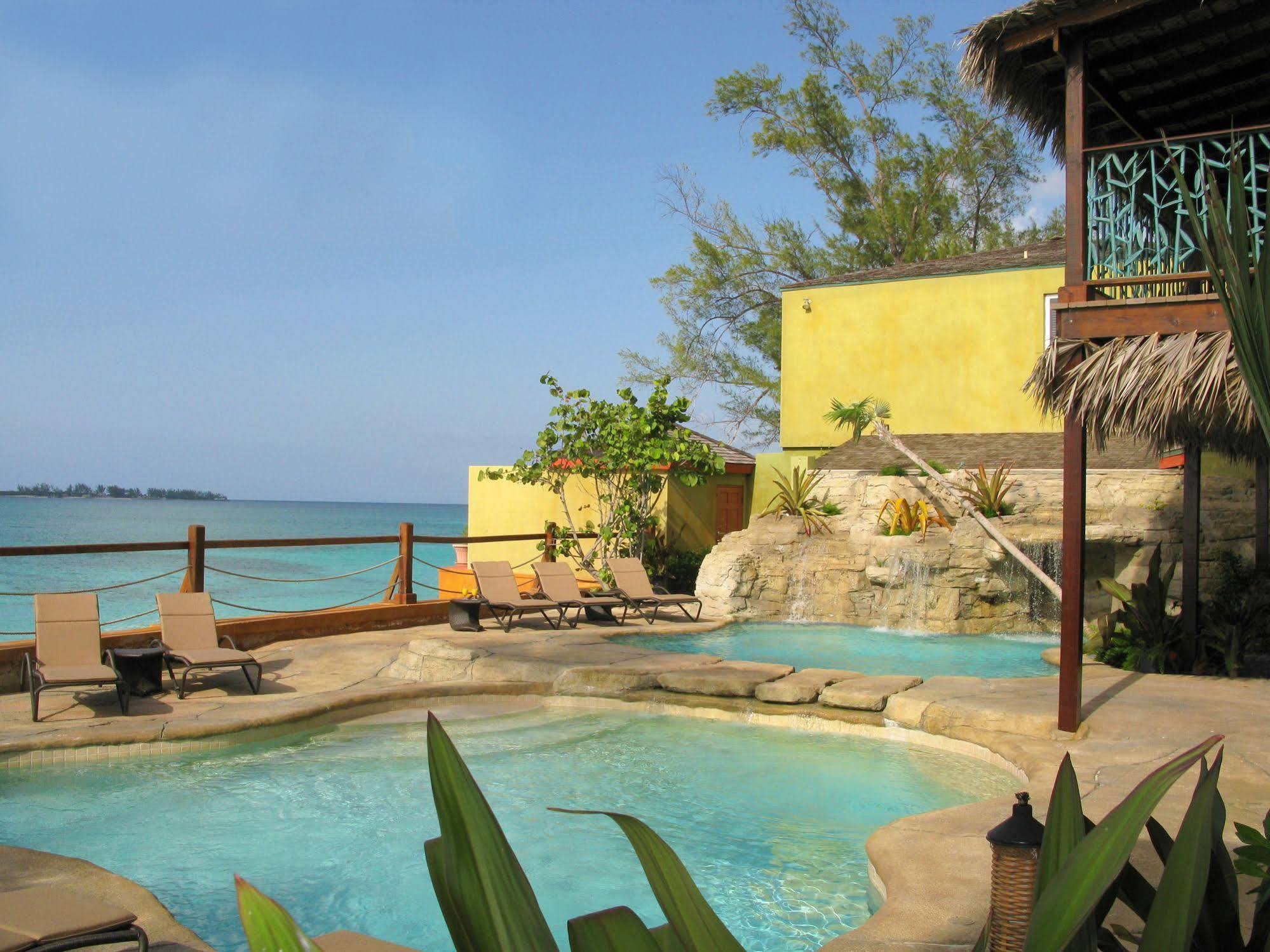 Marley & 4* Nassau