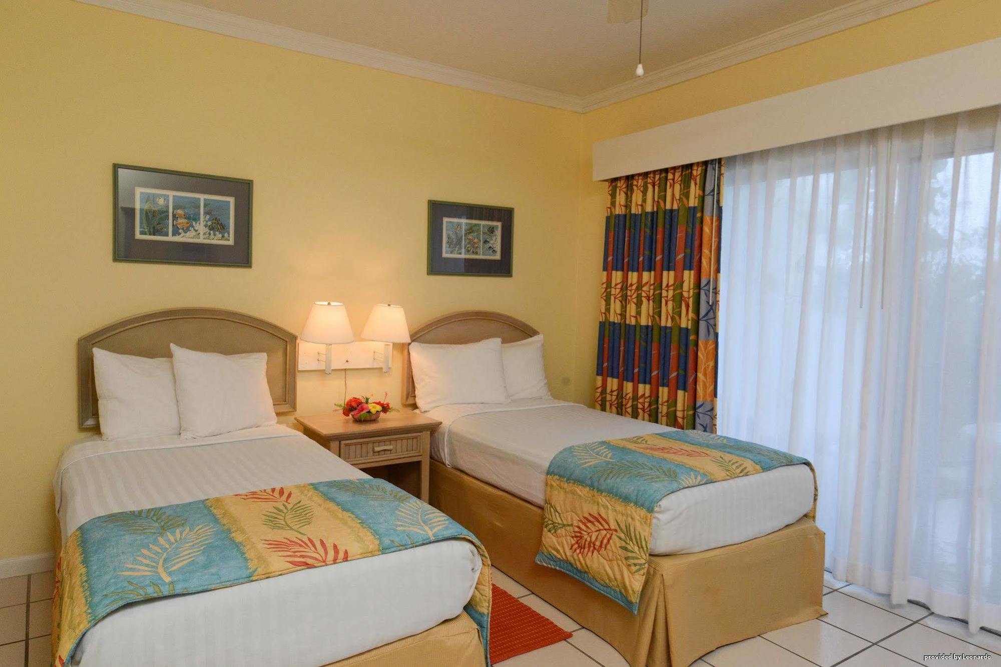 Bay View Paradise Island Resort