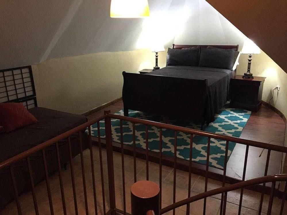 Guest house Brownstone 1 3*