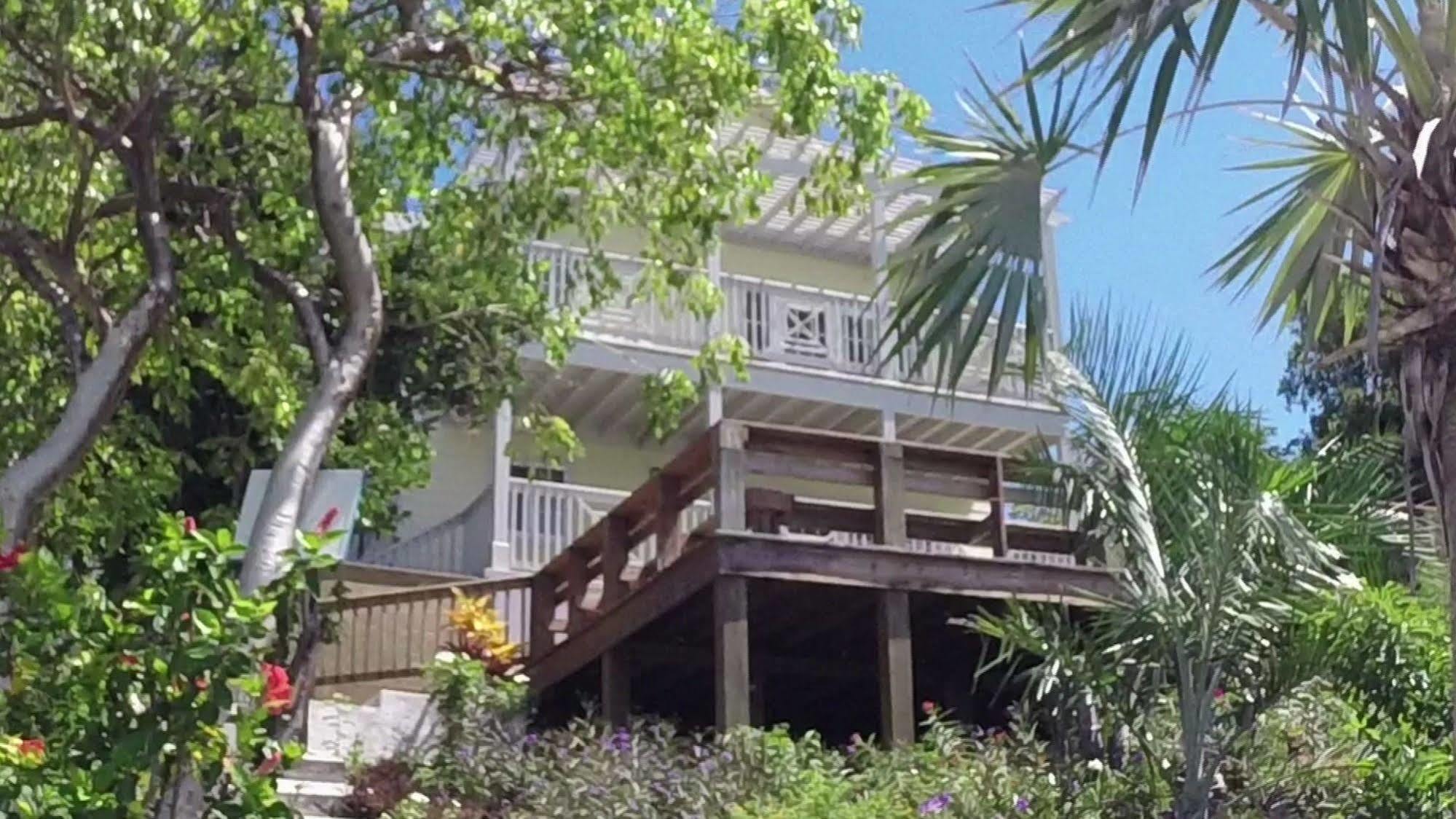 Hotel Island Seaside 3*