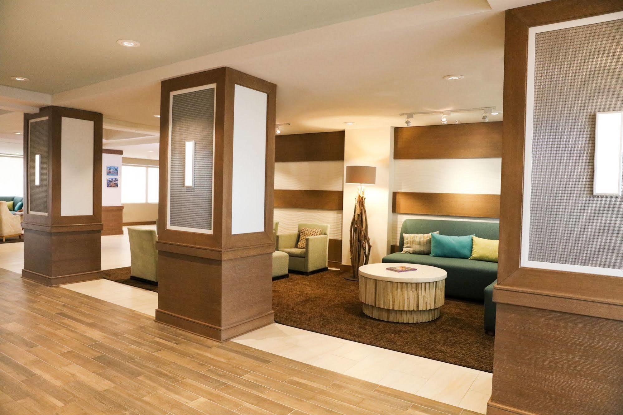Hotel Courtyard By Marriott Downtown/junkanoo 4*