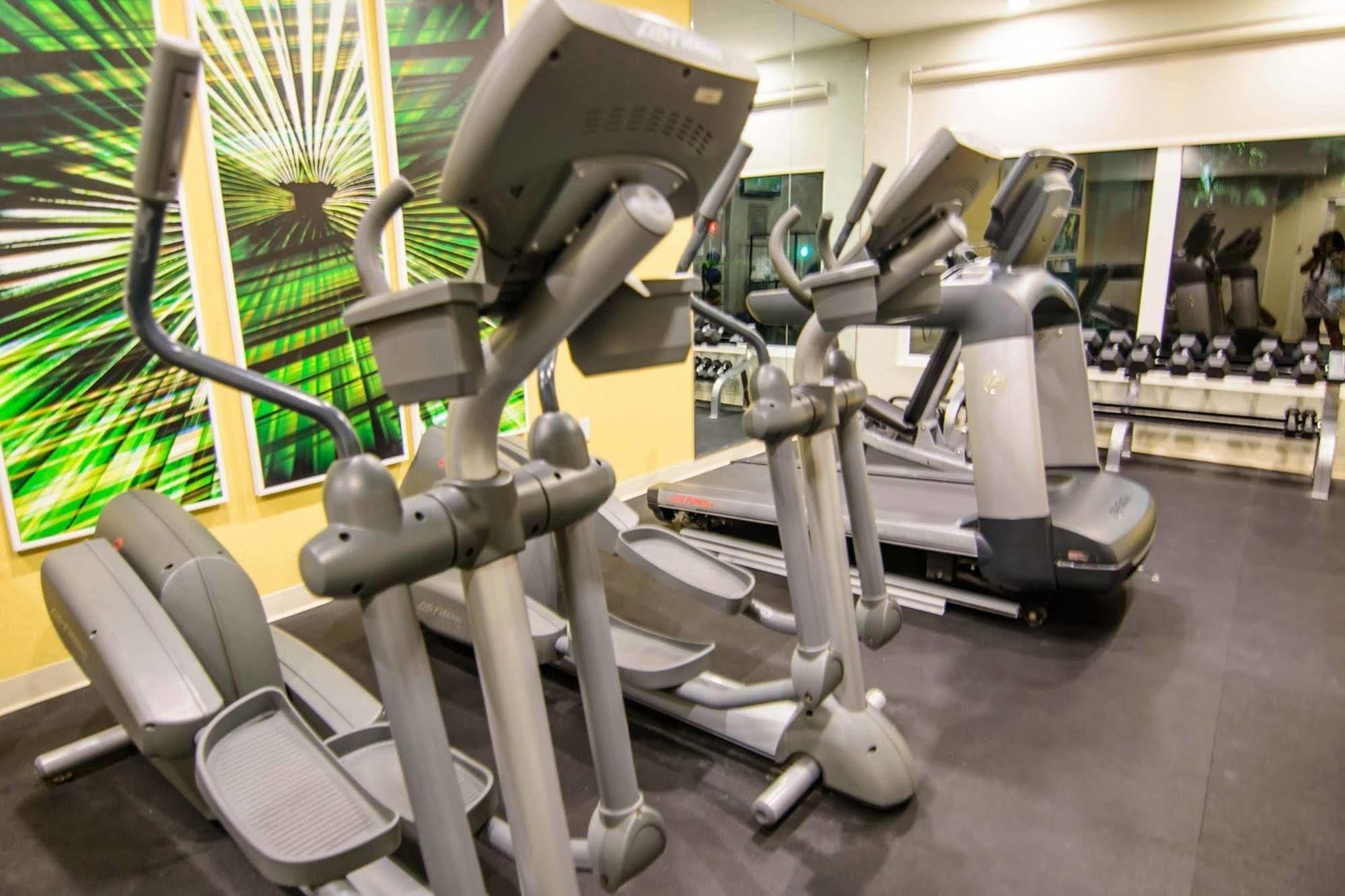 Courtyard By Marriott Downtown/junkanoo 4*
