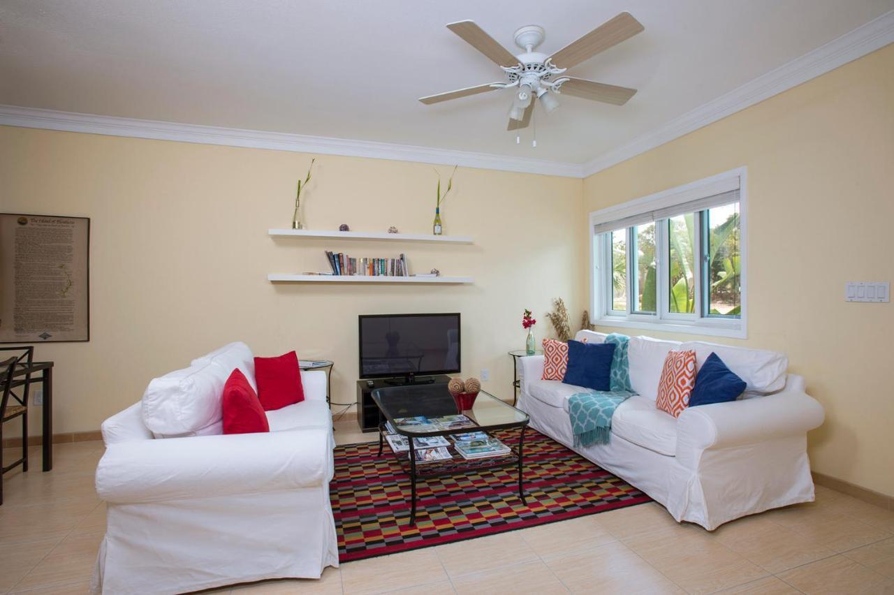 Bed & Breakfast Sir Charles Palmetto Point