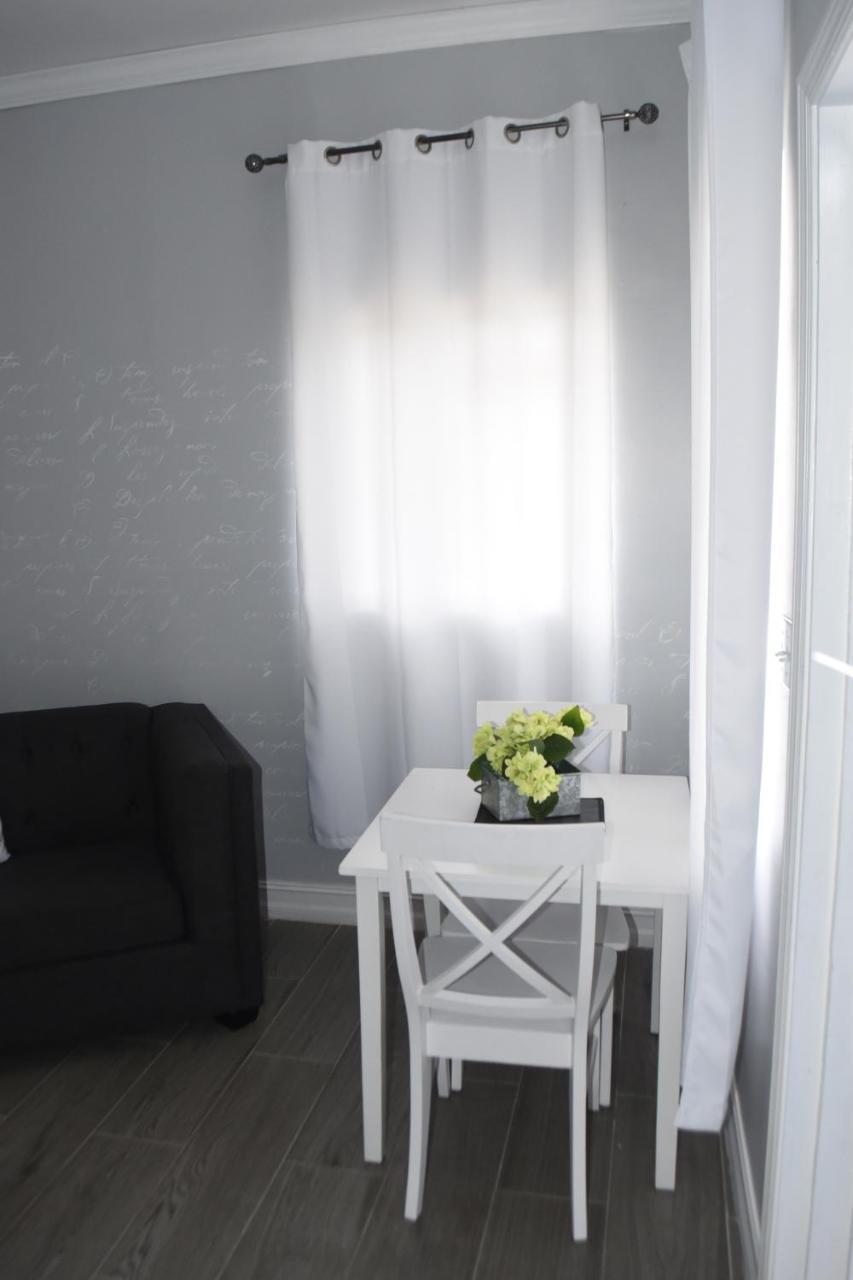 The Yellow Butterfly Apartment