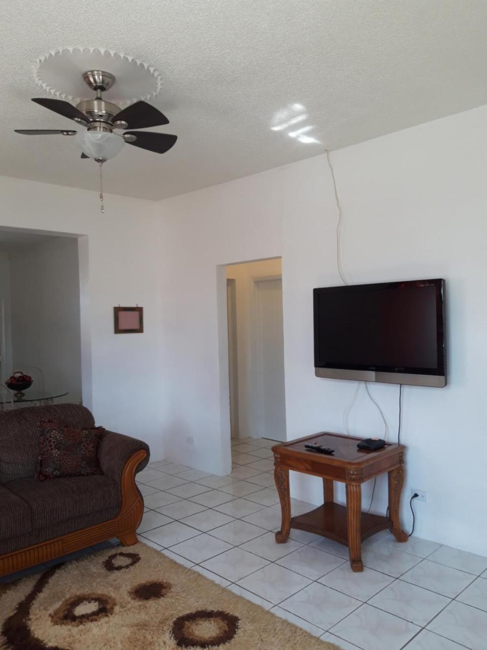 Personal Touch 1 Apartment