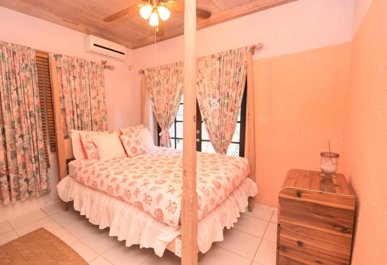 The Sugar Apple Lodge *