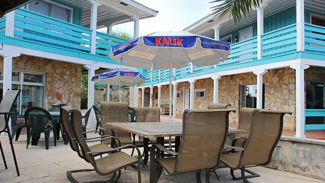 Hotel Two Turtles Bahamas George Town