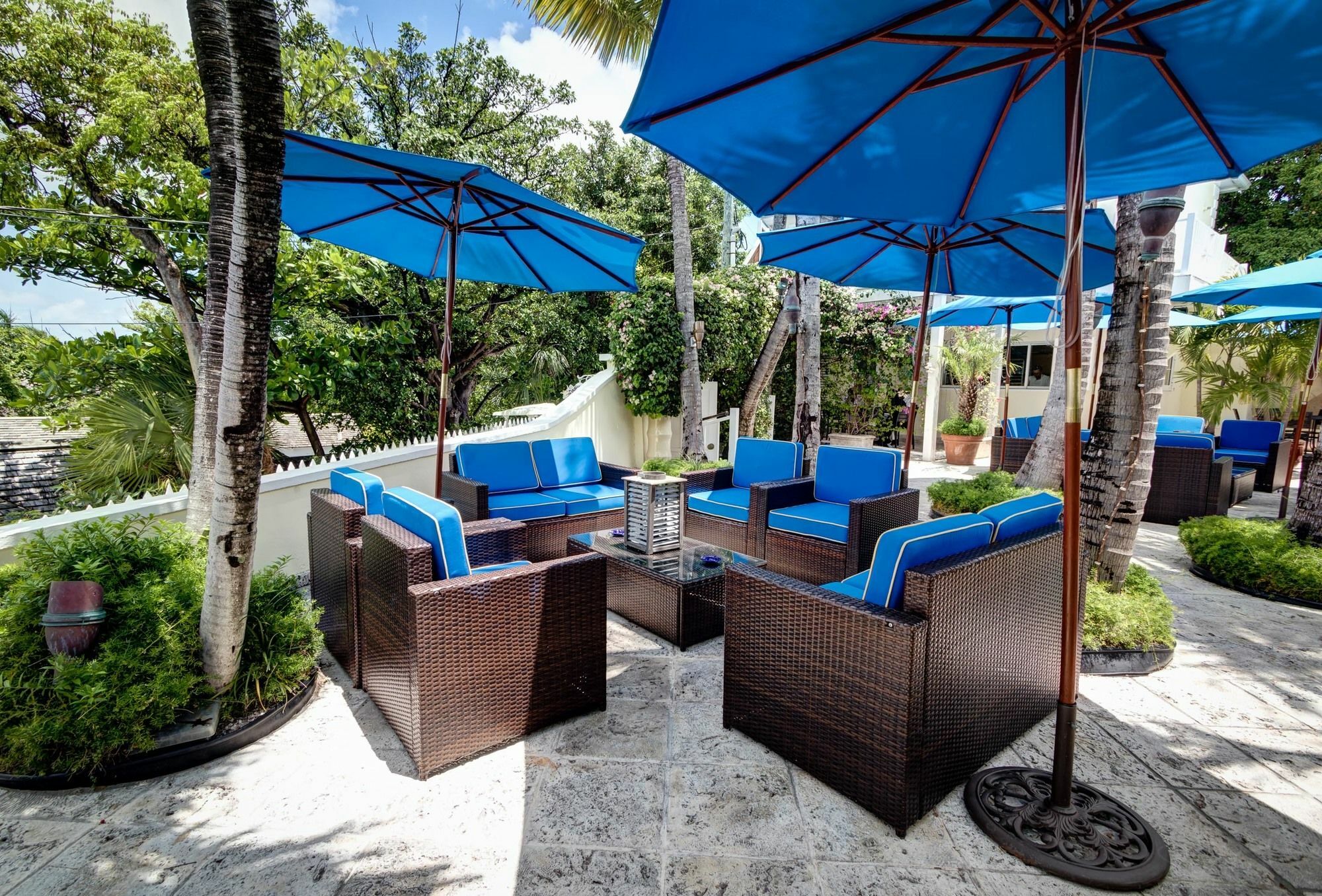 Rock House Harbour Island Resort Dunmore Town