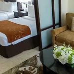Comfort Suites Paradise Island