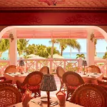 Coral Sands Inn & Cottages