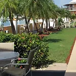 Running Mon Sunrise Resort & Marina