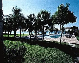 Mayfield Beach & Tennis Club