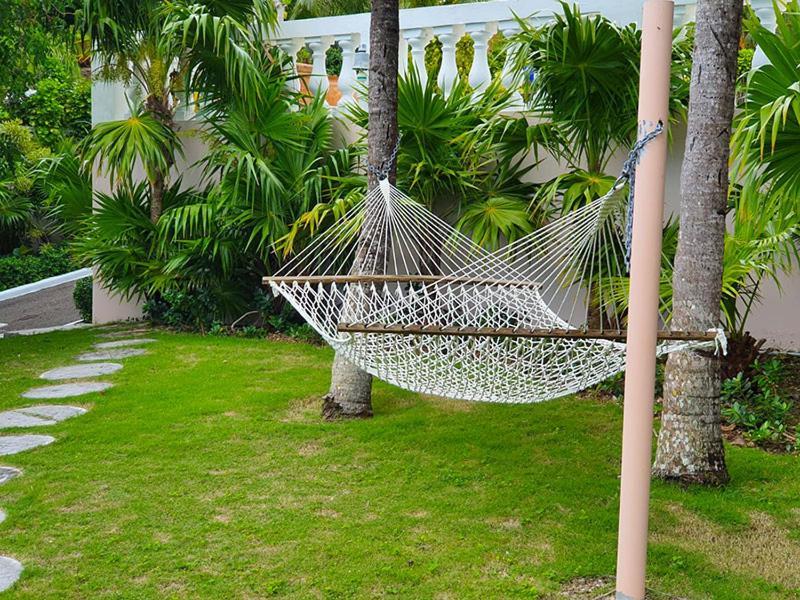Ocean West Boutique 3* Nassau