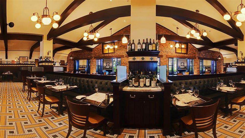 Harborside & Vacation At Atlantis Resort