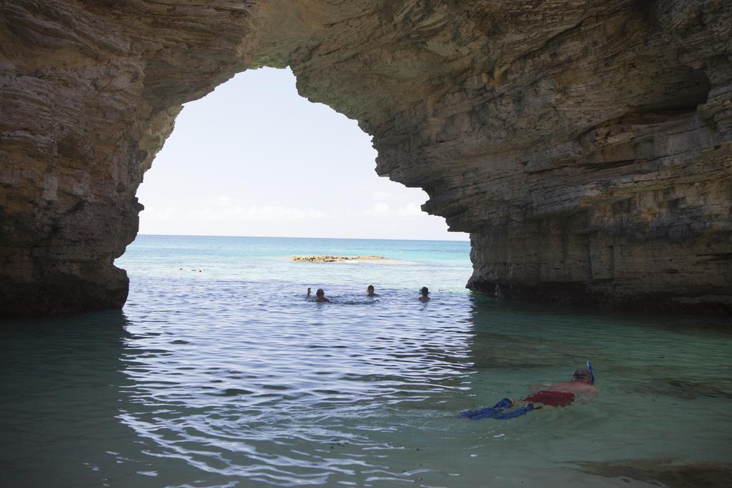 Cape Santa Maria & Seymour's