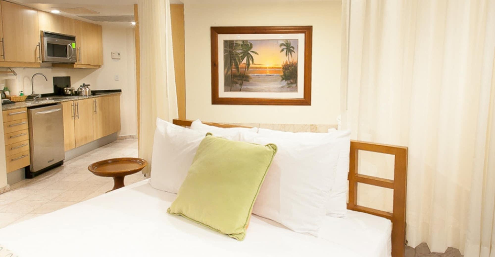 The Marlin At Taino Resort Freeport