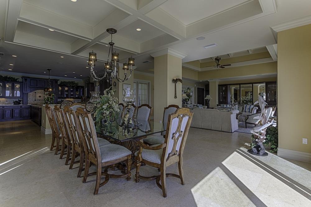 Resort Grand Isle & Residences