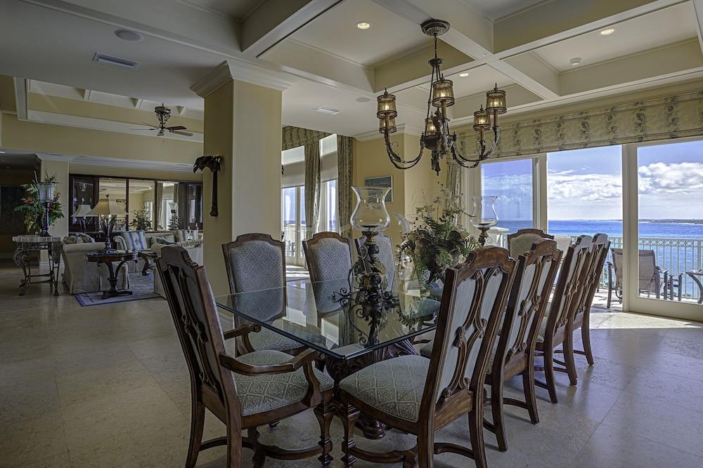Grand Isle & Residences Resort Farmer's Hill