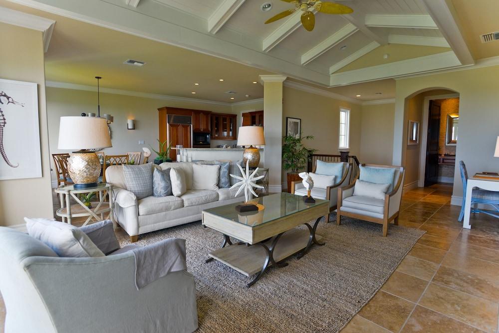 Grand Isle & Residences