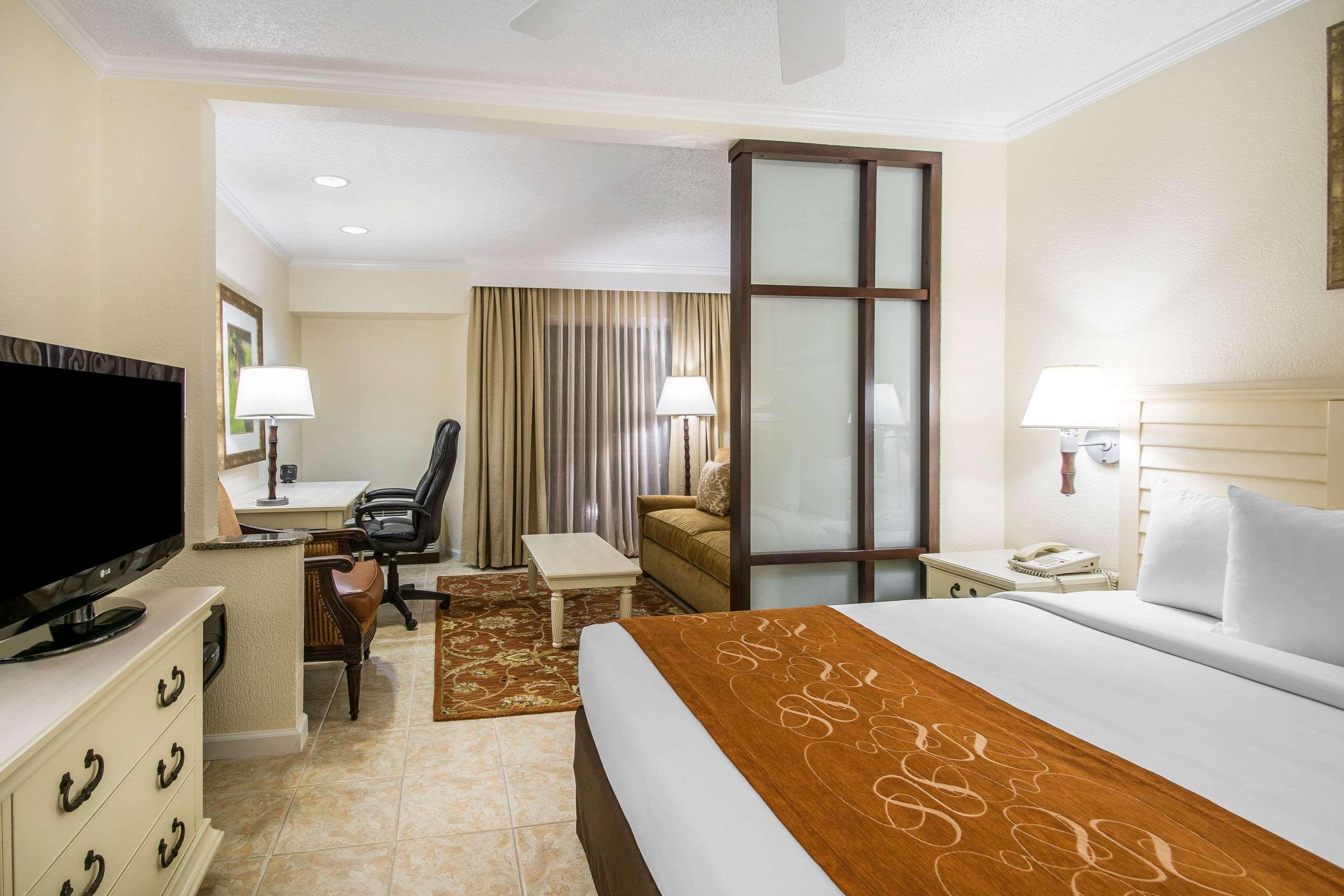 Hotel Comfort Paradise Island