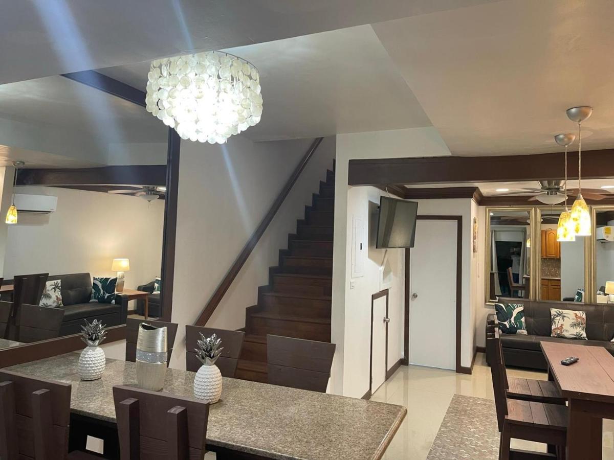 #6 Ferguson Rd - Townhouse Nassau