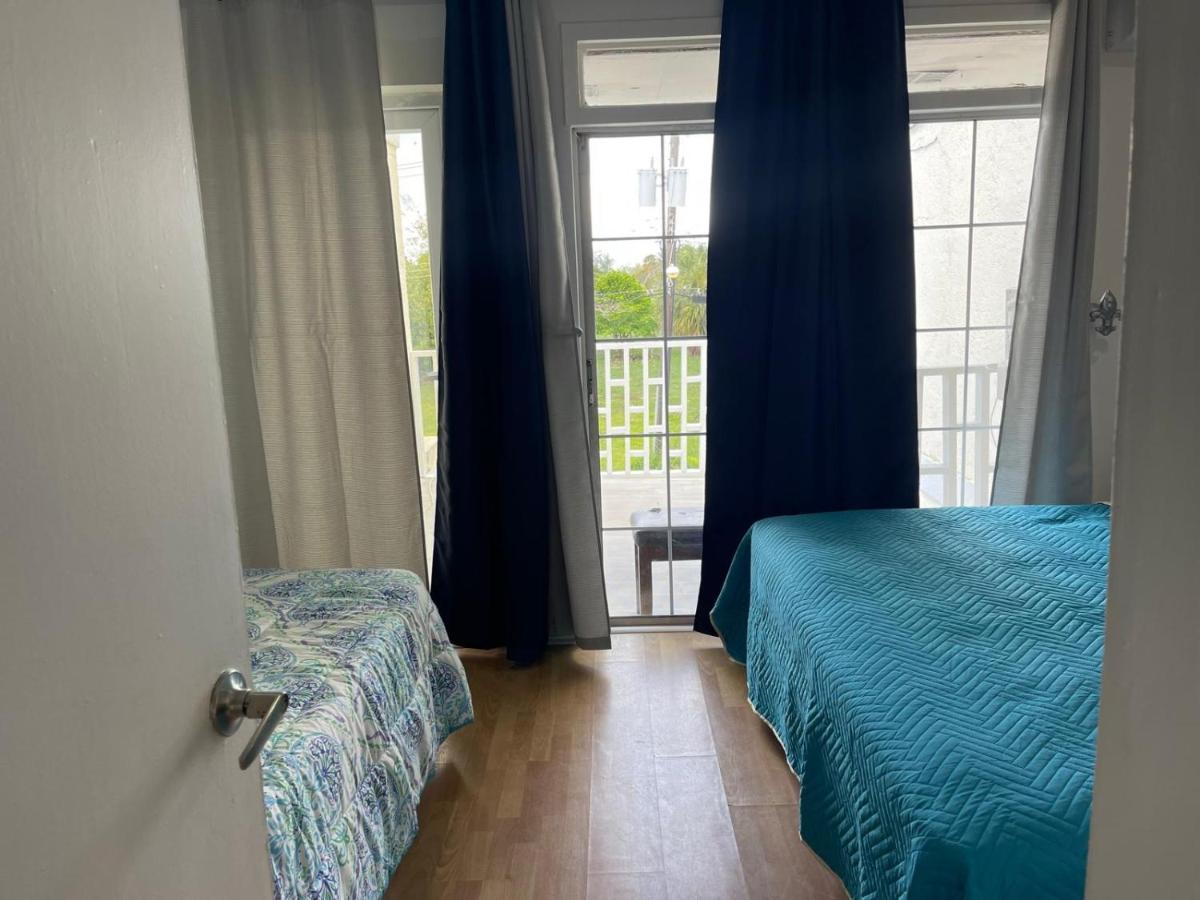 #6 Ferguson Rd - Townhouse * Nassau