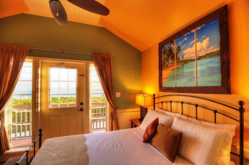Allamanda, Eleuthera Lodge *
