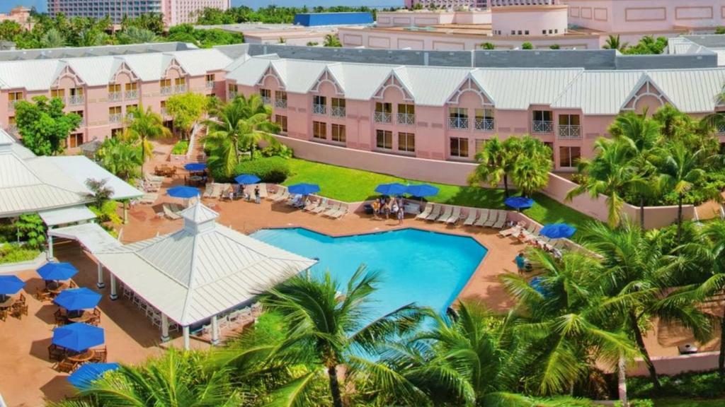 Comfort Paradise Island Hotel 4*
