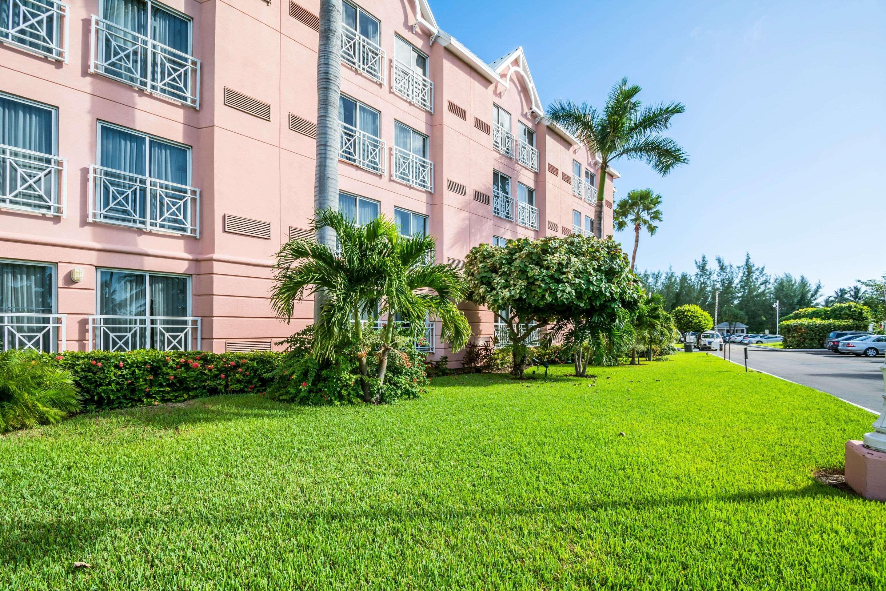 Comfort Paradise Island 4*
