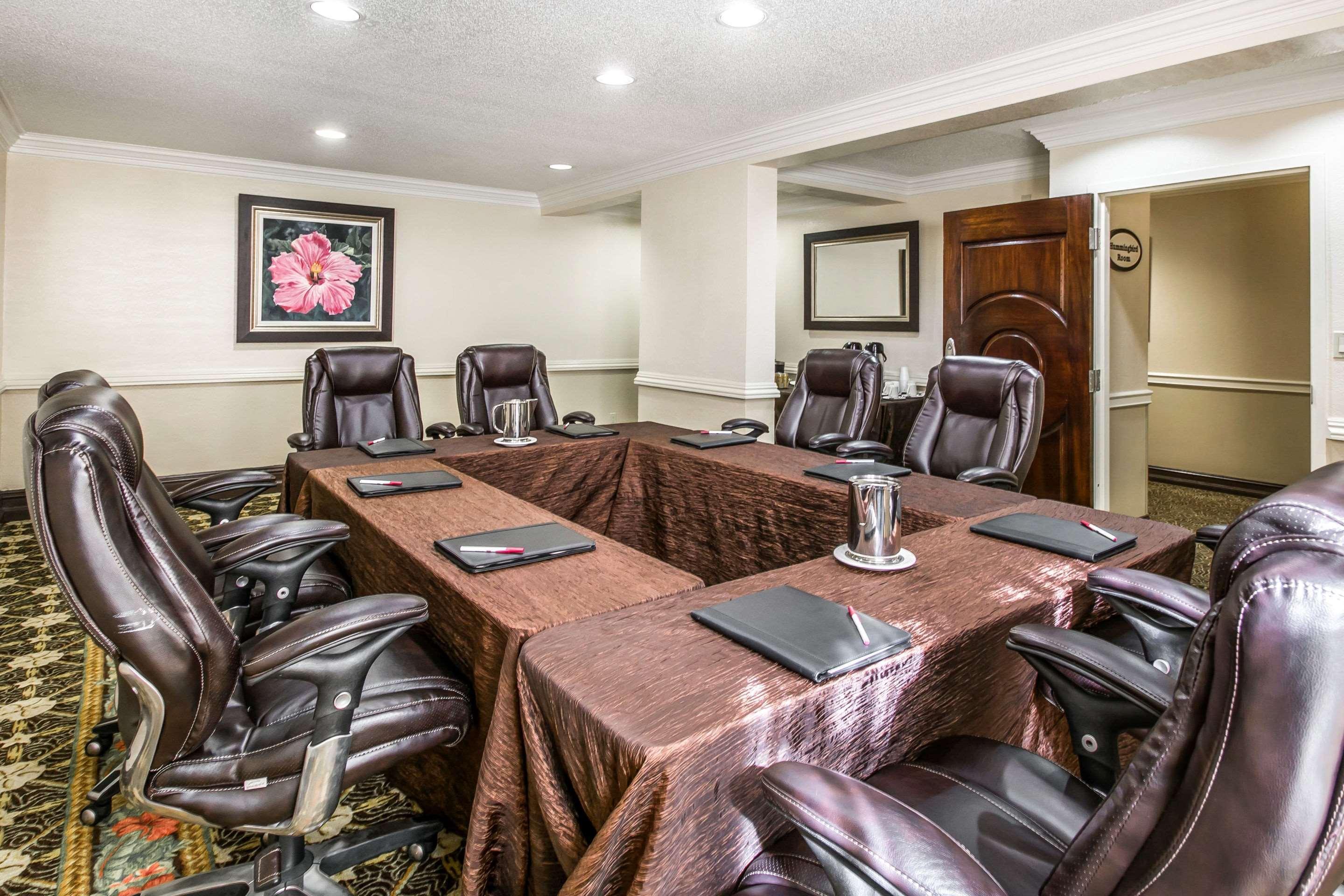 Comfort Paradise Island 4* Creek Village