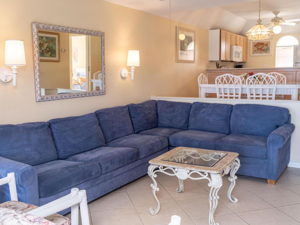 Villa Deluxe Ocean View - Just Steps From White Beaches