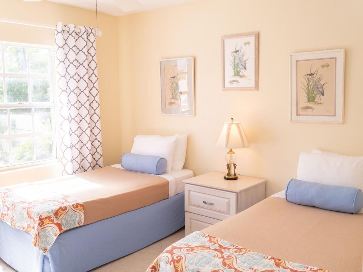 Deluxe Ocean View - Just Steps From White Beaches Creek Village
