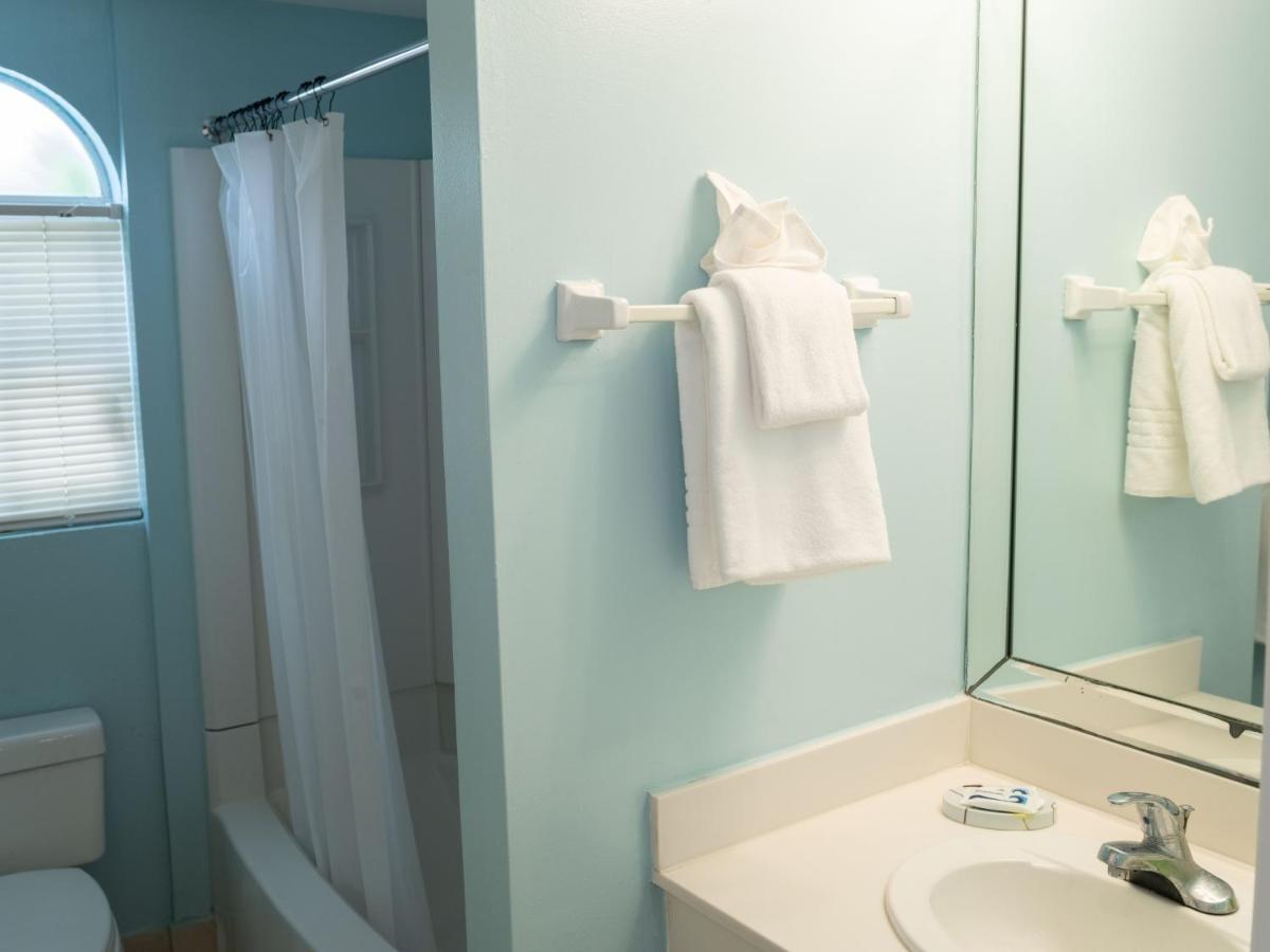 Deluxe Ocean View - Just Steps From White Beaches Villa