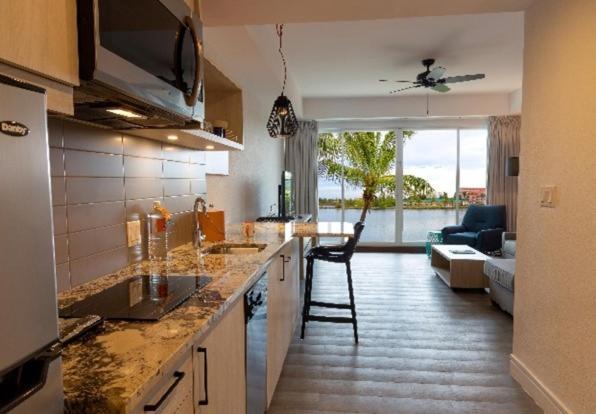 Pelican Bay Hotel Freeport