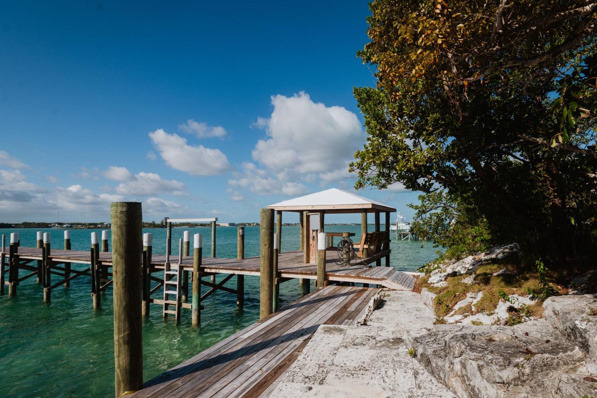 Harbour - Large Dock & Great Views! Villa