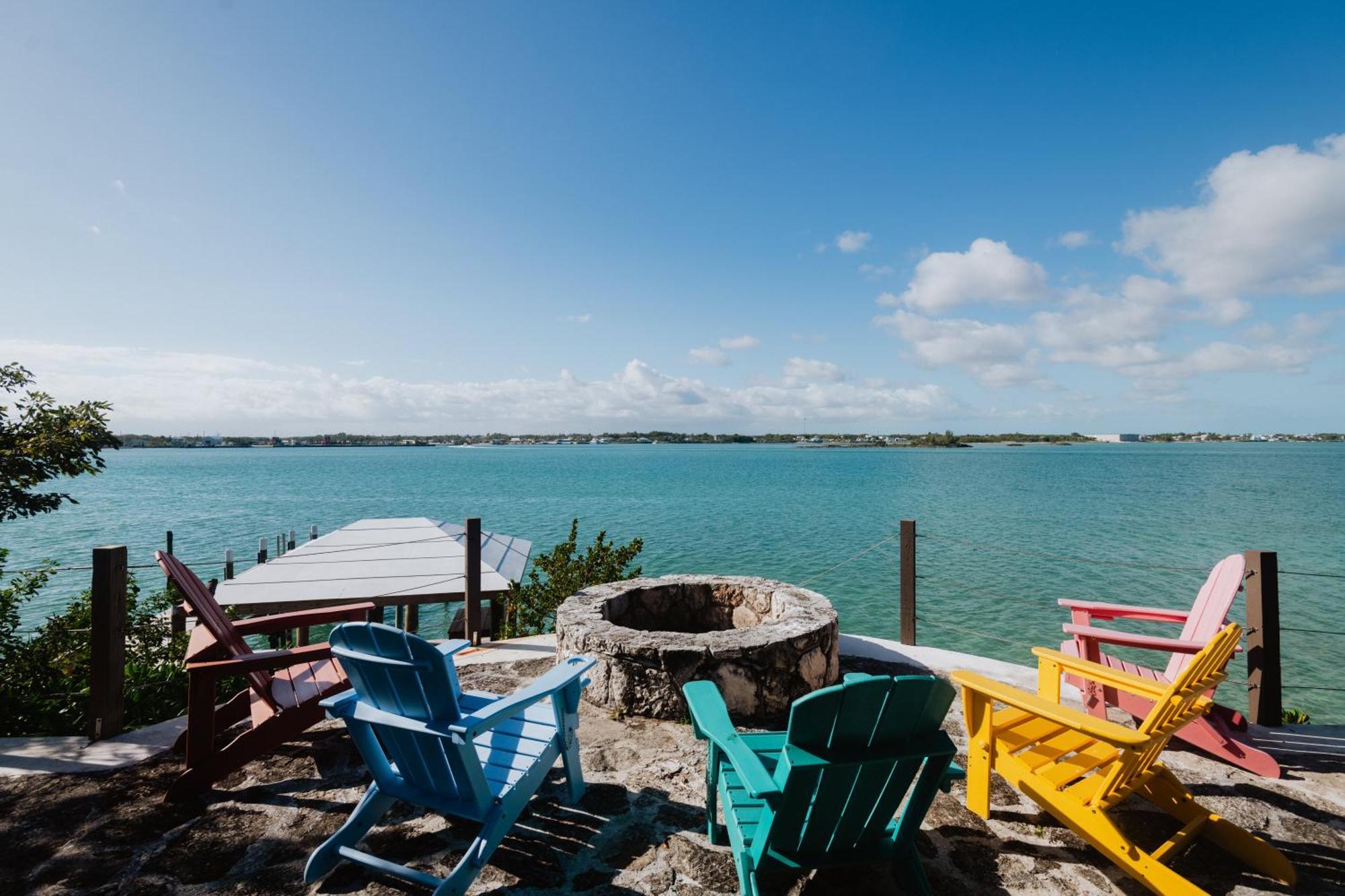 Villa Harbour - Large Dock & Great Views! *