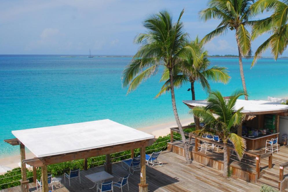Deluxe Ocean View - Just Steps From White Beaches Villa Creek Village