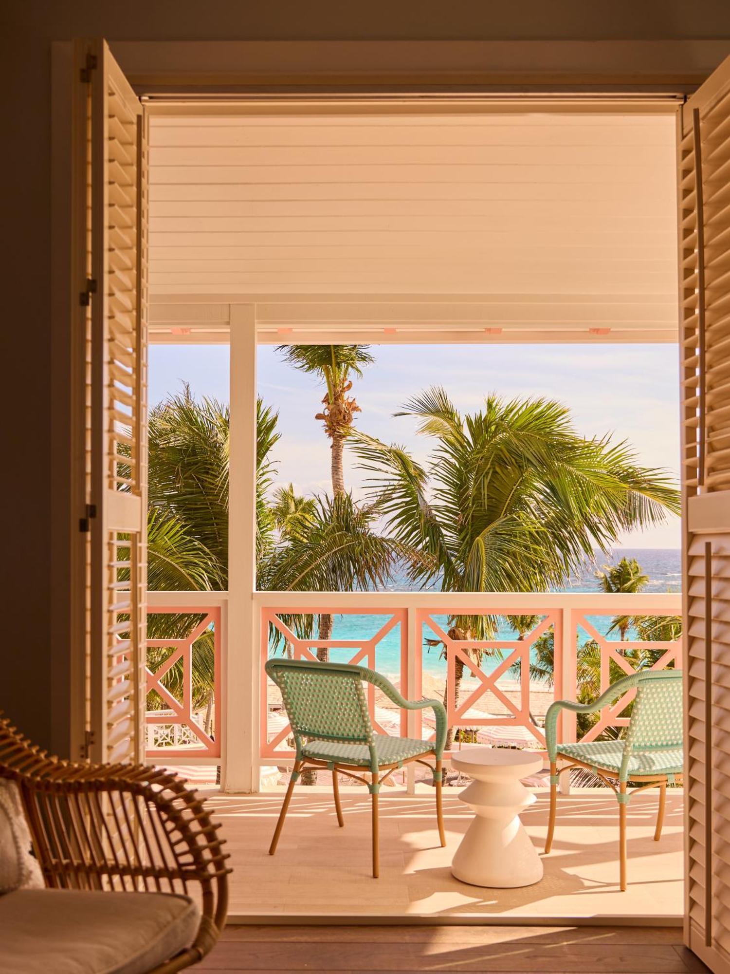 Coral Sands & Hotel Dunmore Town