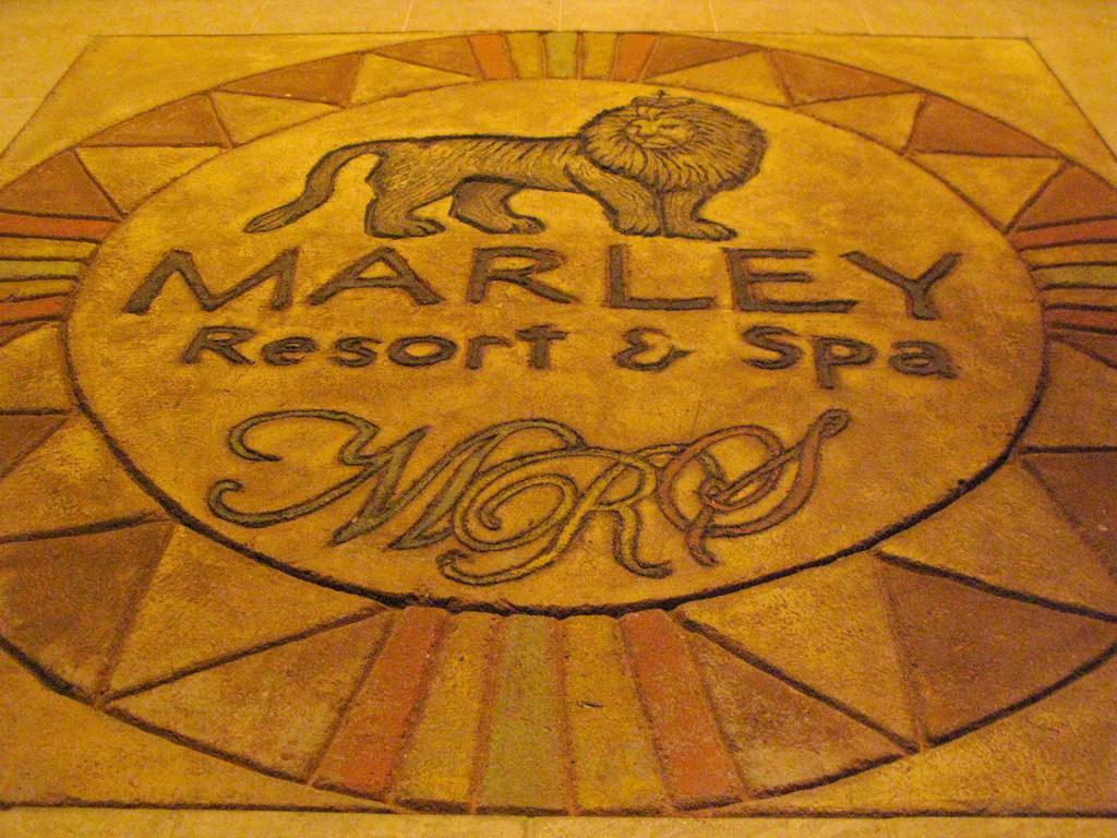 Marley & 4* Nassau
