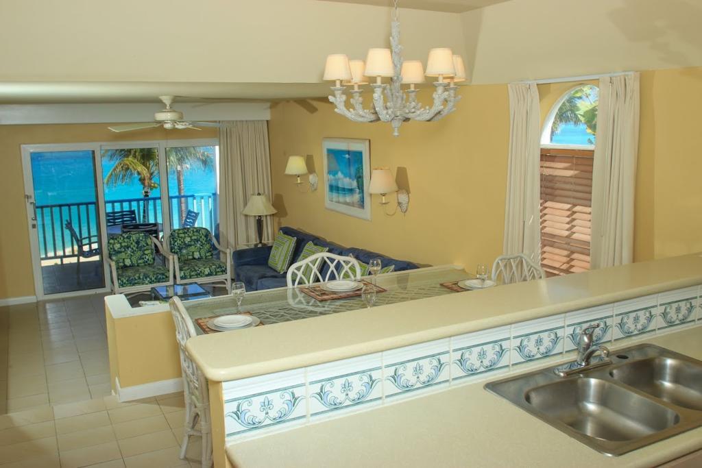 Paradise Island Club Creek Village