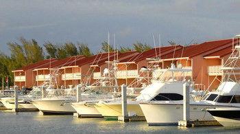 Hotel Sands & Marina 4*