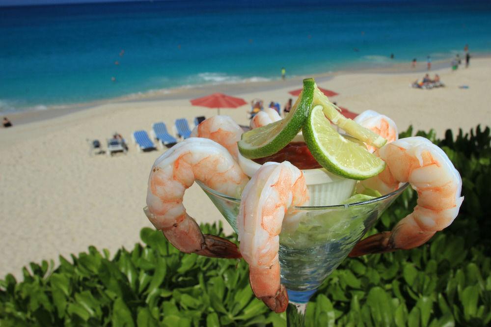 Paradise Island Club *