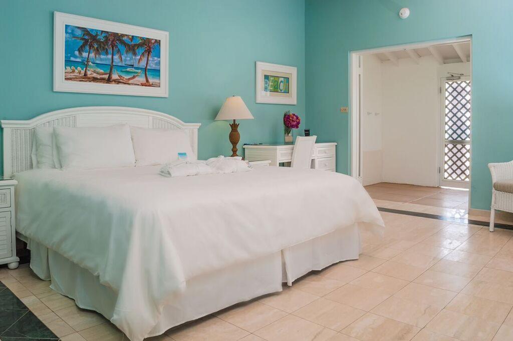 Resort Cape Santa Maria &