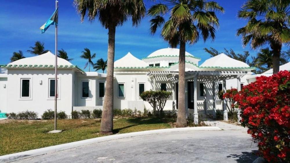 La Bougainvillea Villa