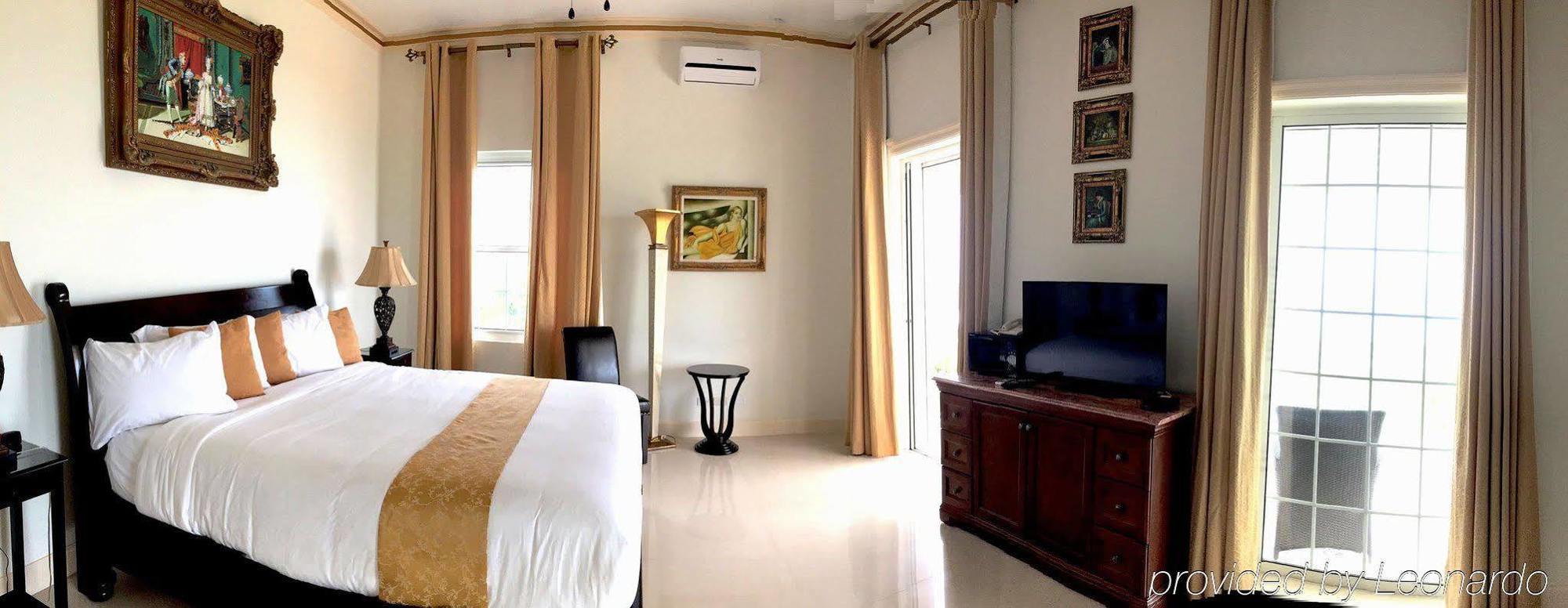 Ocean West Boutique Hotel Nassau