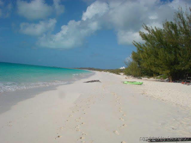 Pigeon Cay Club