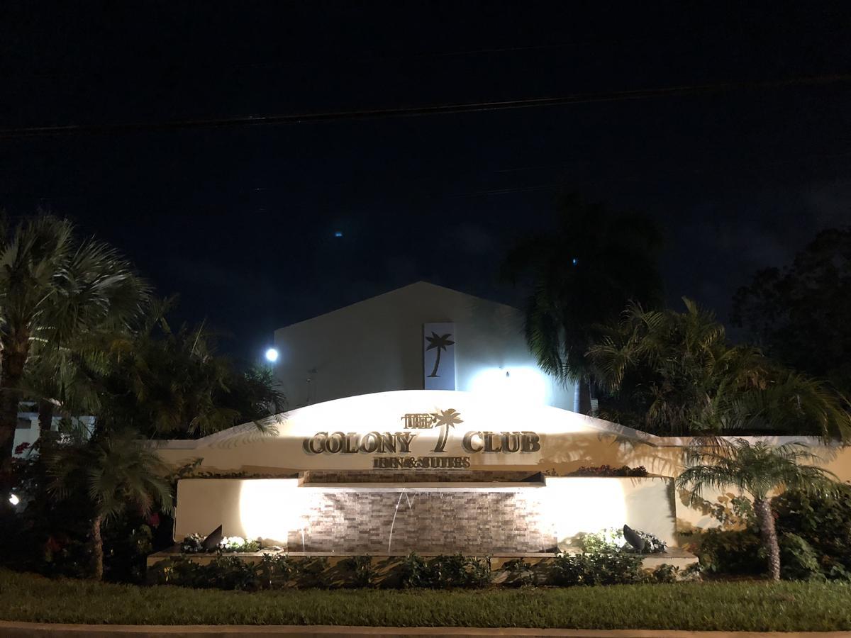 Colony Club & 3*