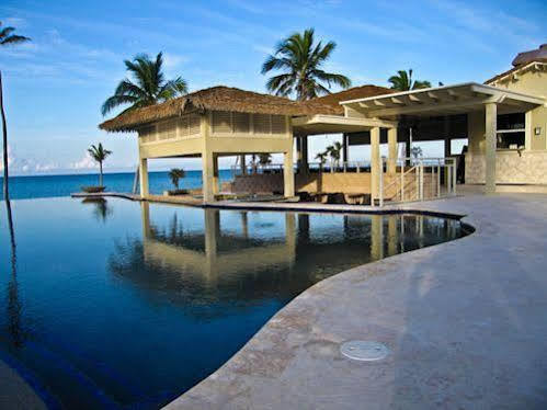 Sky Club Hotel Governor's Harbour