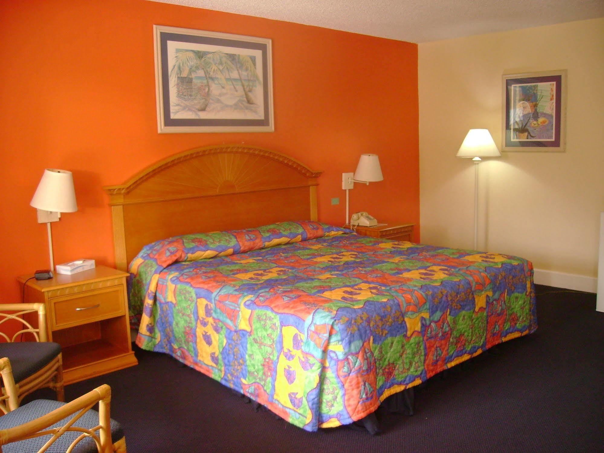 Royal Islander Hotel Freeport