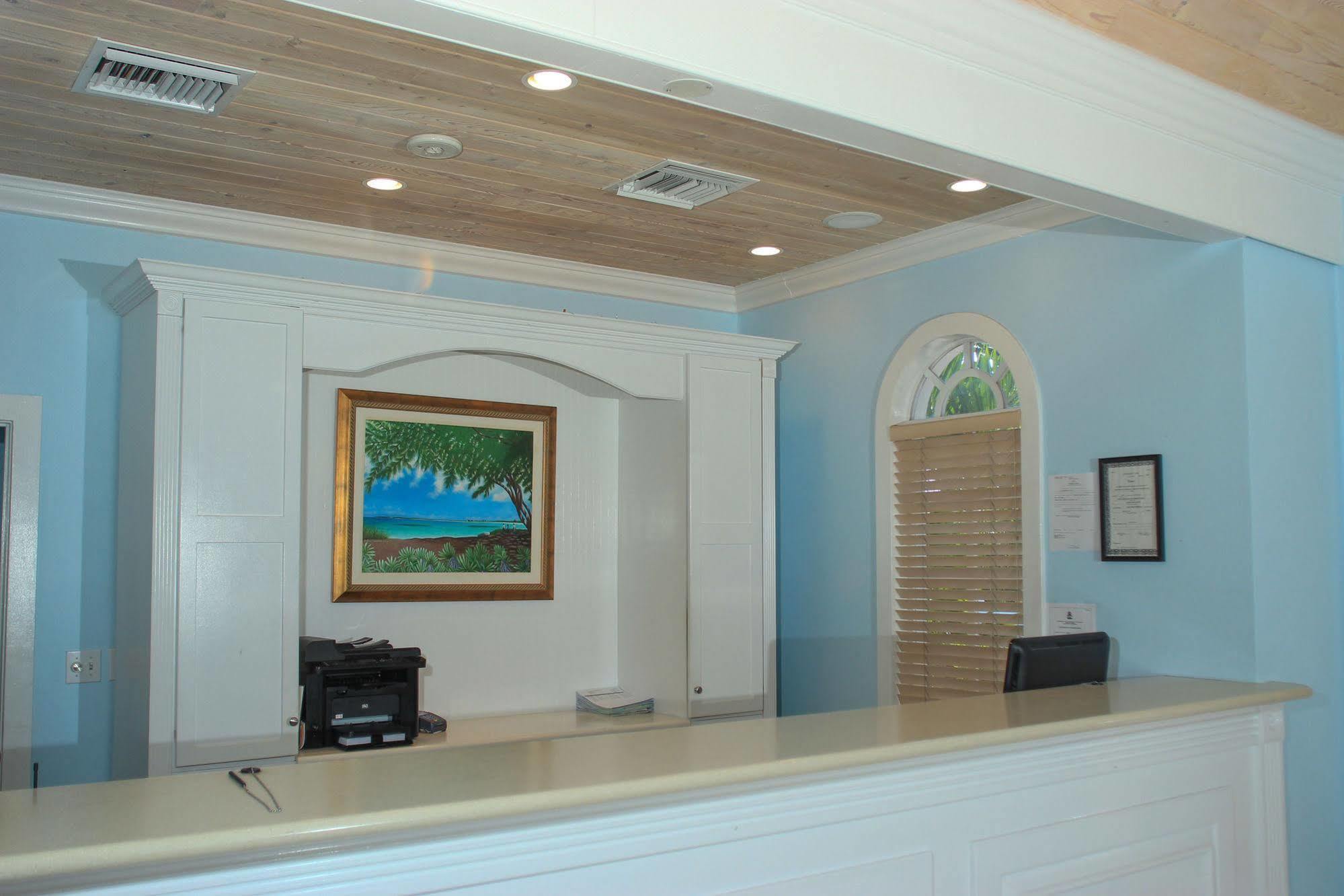 Paradise Island Club Apartment